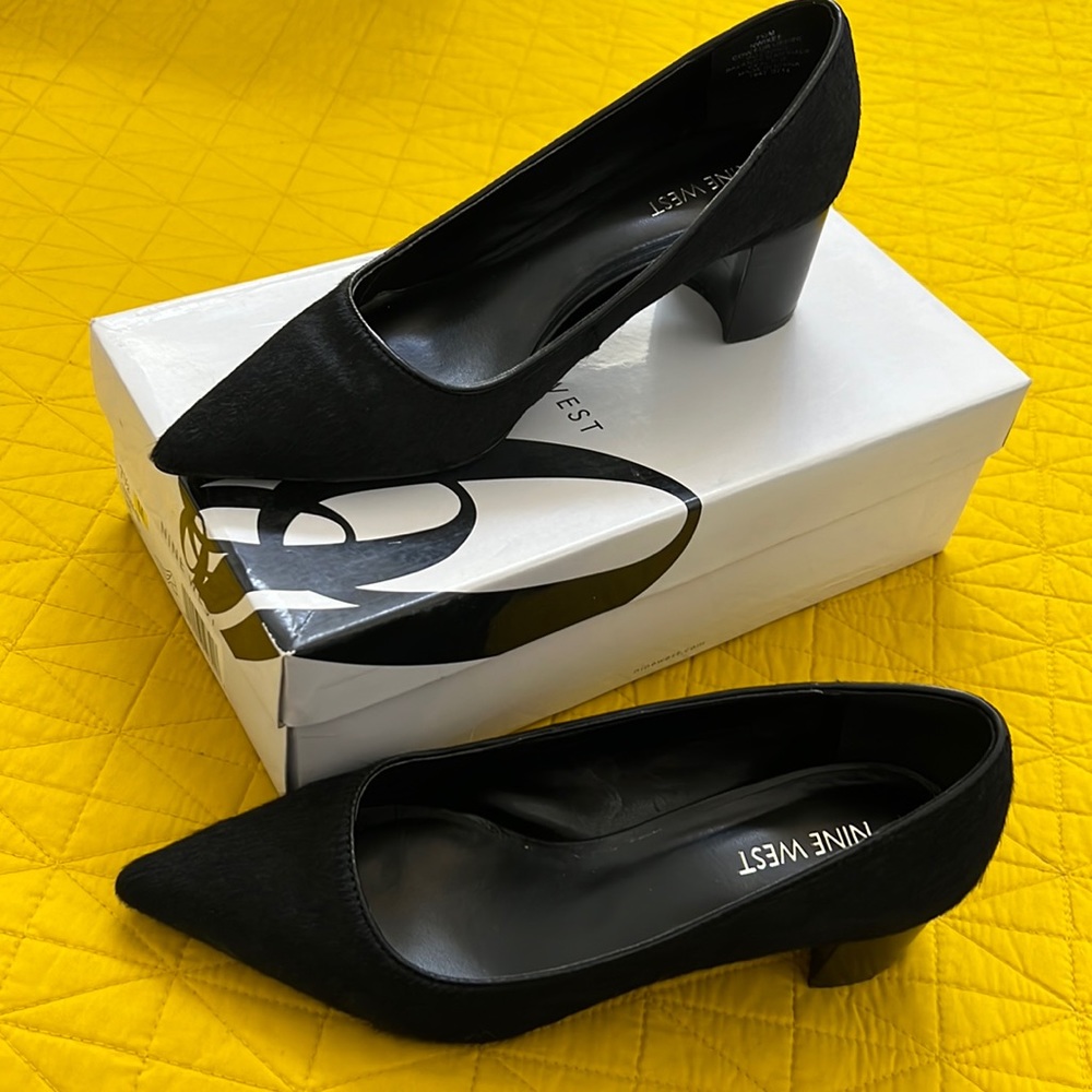 Nine West black calf hair heels